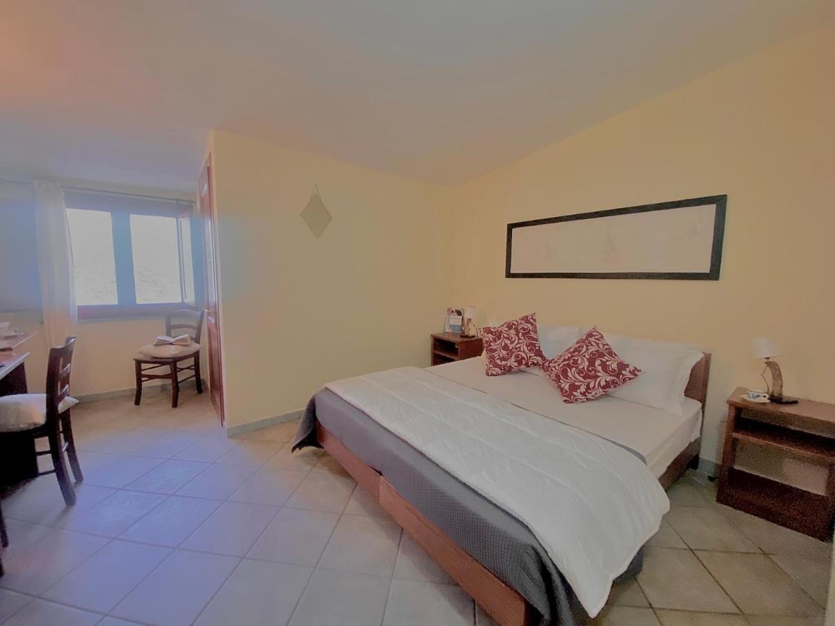 Hotel Velasole بوسادا المظهر الخارجي الصورة